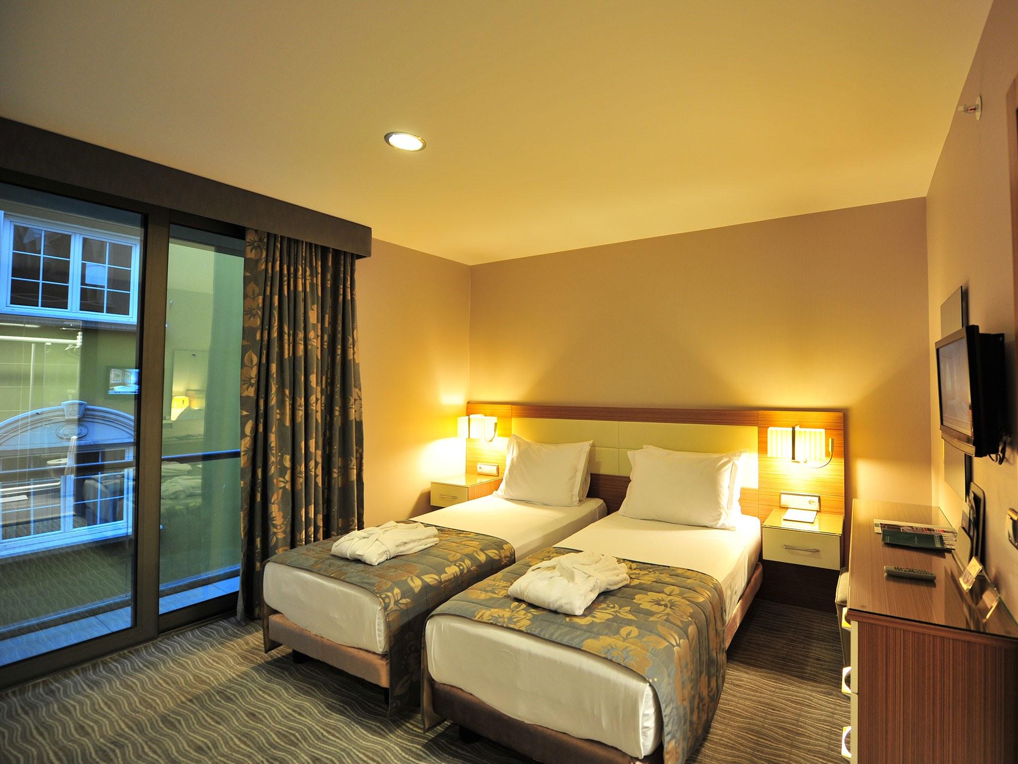 Yasmak Comfort Hotel Istambul Extérieur photo