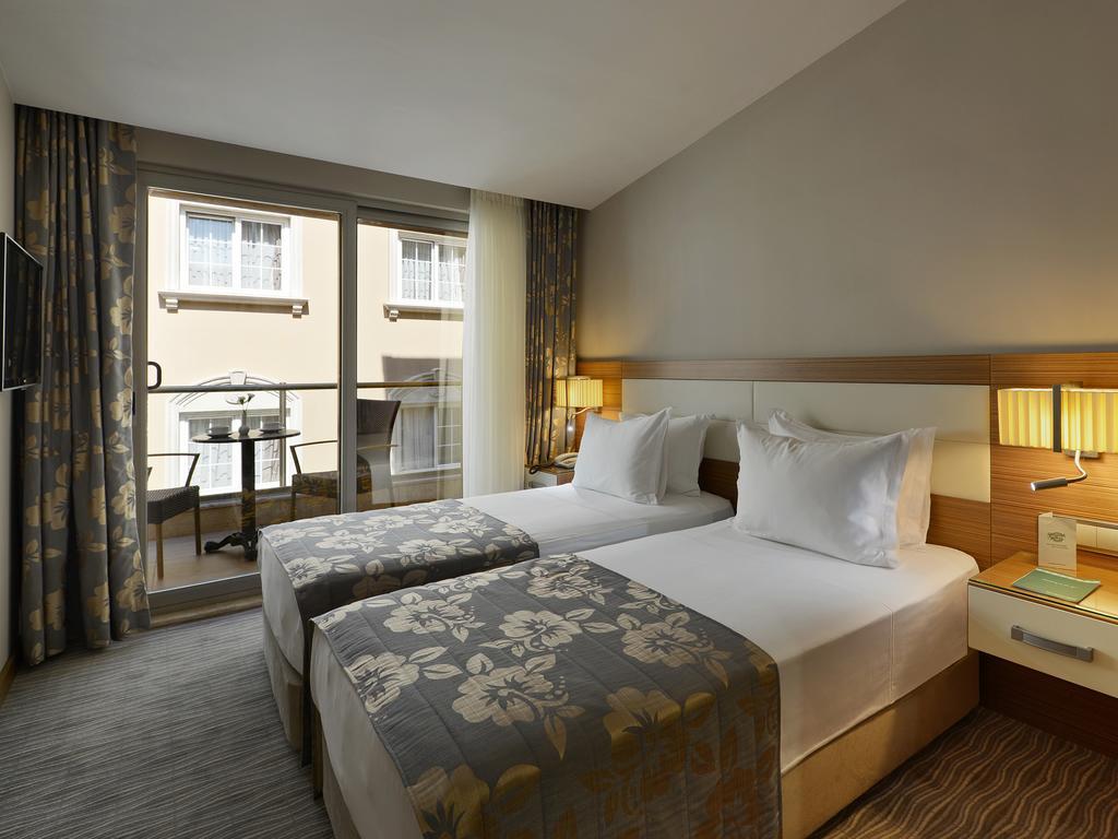Yasmak Comfort Hotel Istambul Extérieur photo