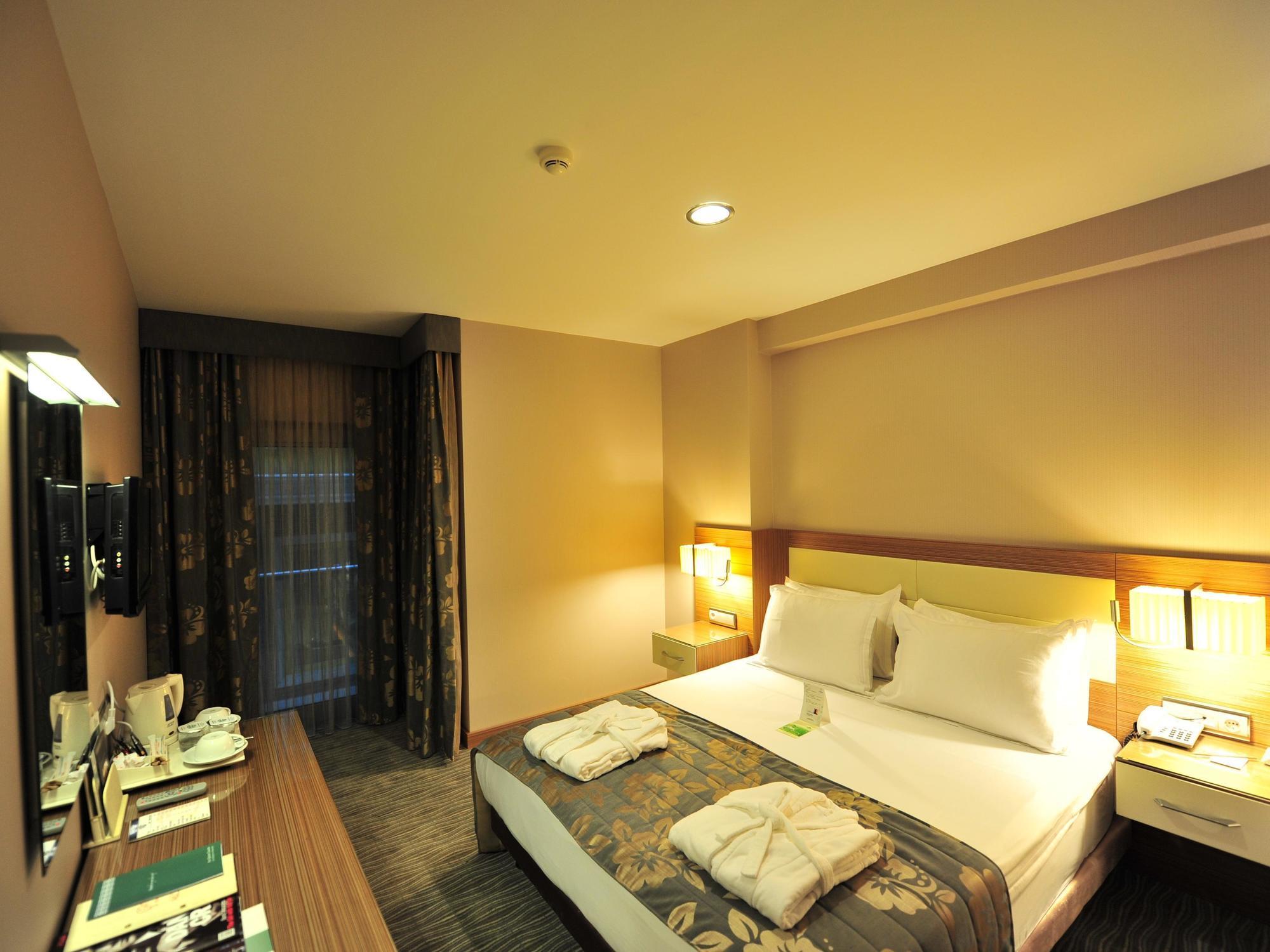Yasmak Comfort Hotel Istambul Extérieur photo